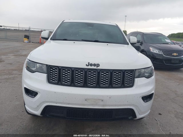 Jeep Grand Cherokee Altitude 4x4