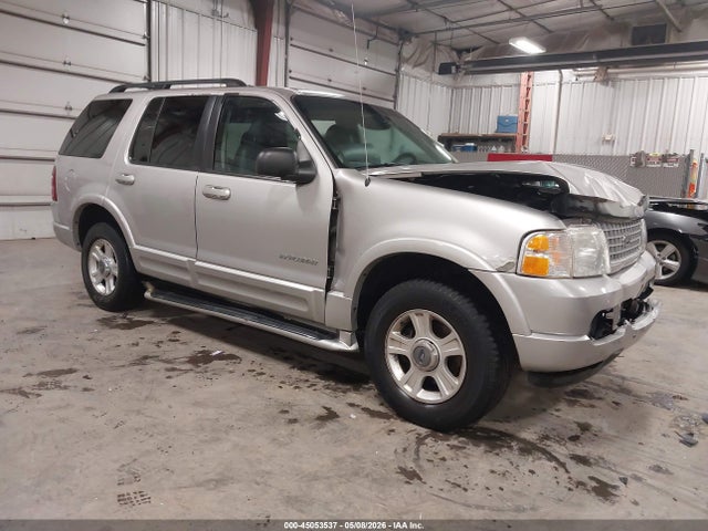 Salvage Ford Explorer Image