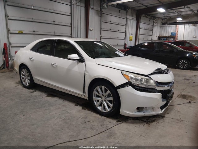 Salvage Chevrolet Malibu Image