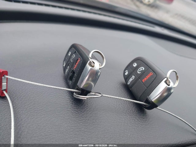 Chrysler 200 S