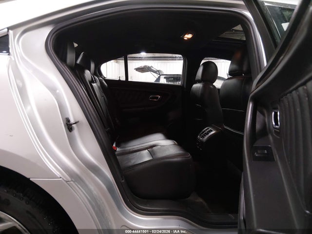 Ford Taurus Limited