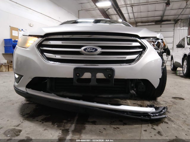 Ford Taurus Limited