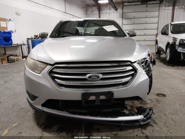 Ford Taurus Limited