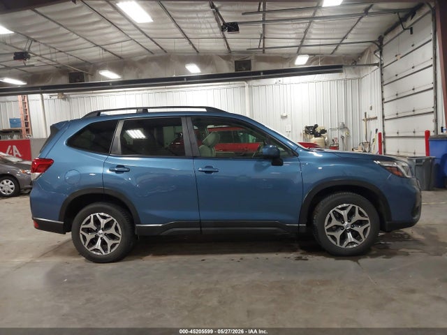 Subaru Forester Premium
