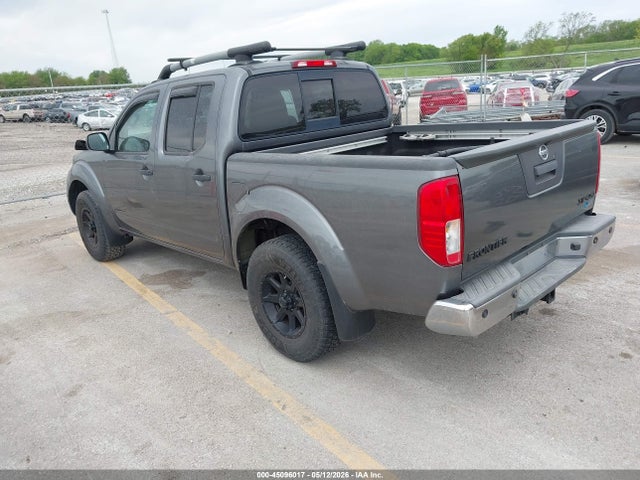 Nissan Frontier Sv