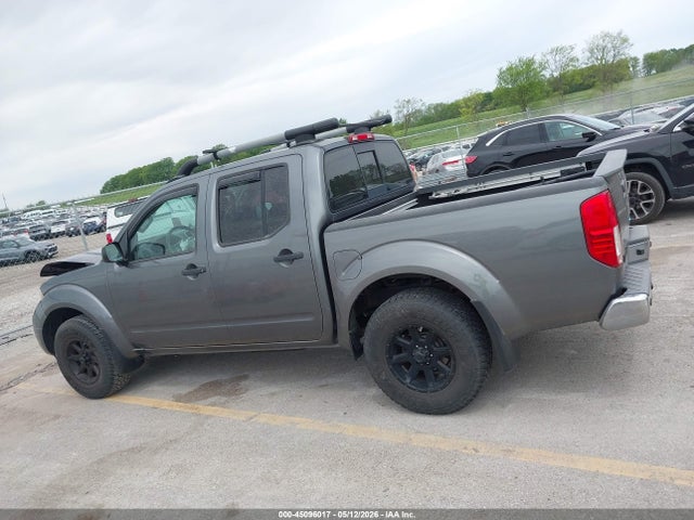 Nissan Frontier Sv