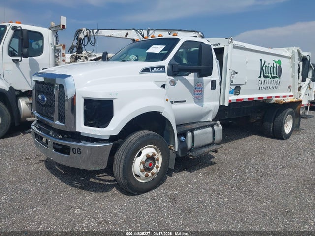 Ford F-650 Diesel
