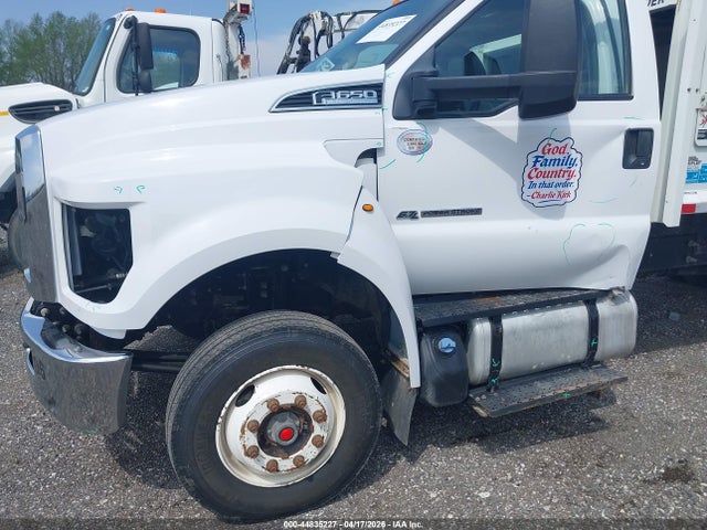 Ford F-650 Diesel