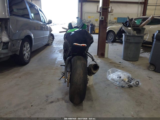Kawasaki Zx1002 M