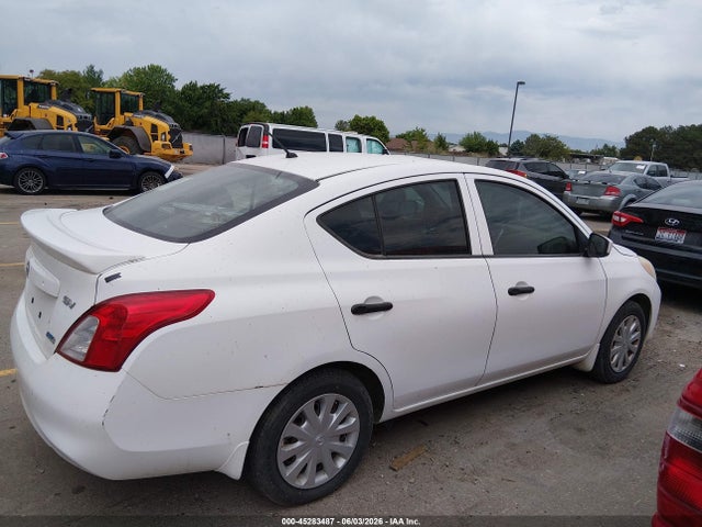 Nissan Versa