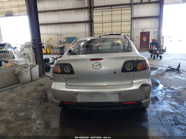 Mazda Mazda3 S