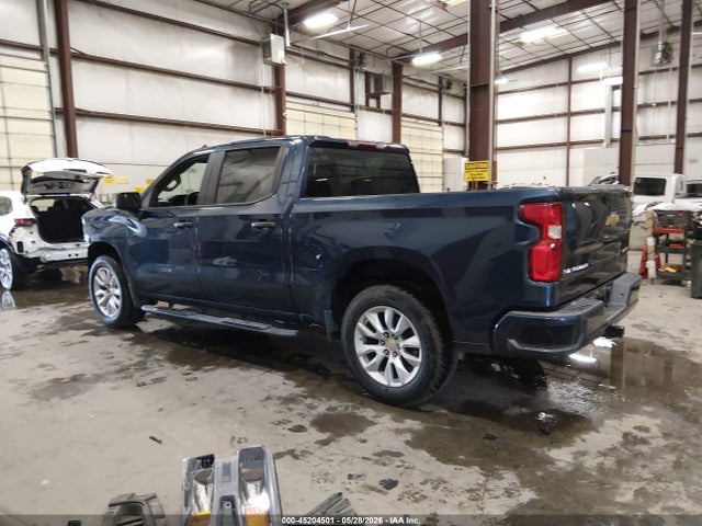 Chevrolet Silverado 1500 2wd  Short Bed Custom