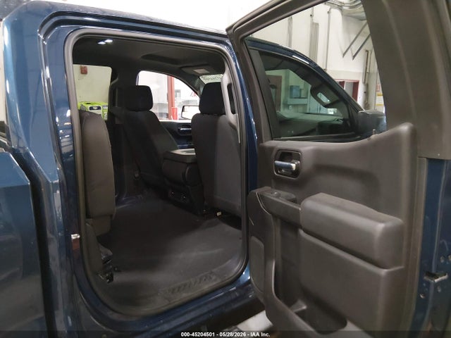 Chevrolet Silverado 1500 2wd  Short Bed Custom