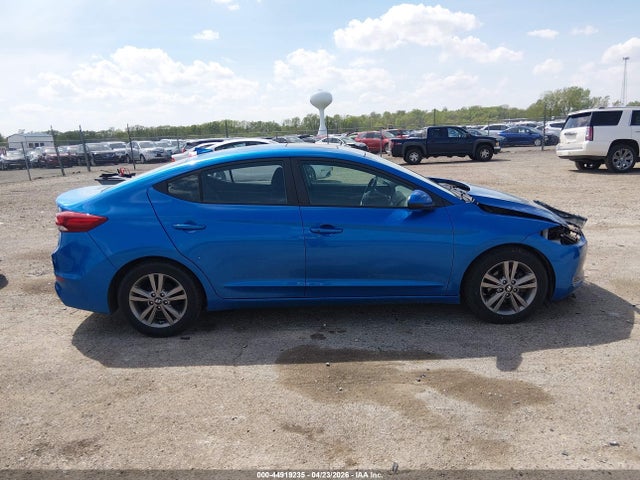 Hyundai ELANTRA Value Edition