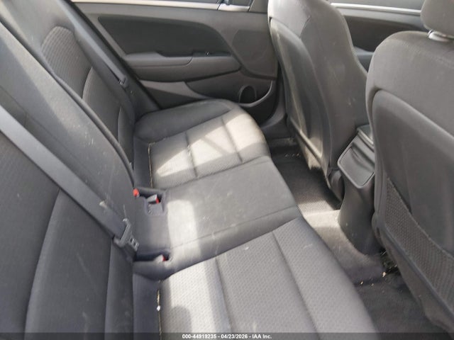 Hyundai ELANTRA Value Edition