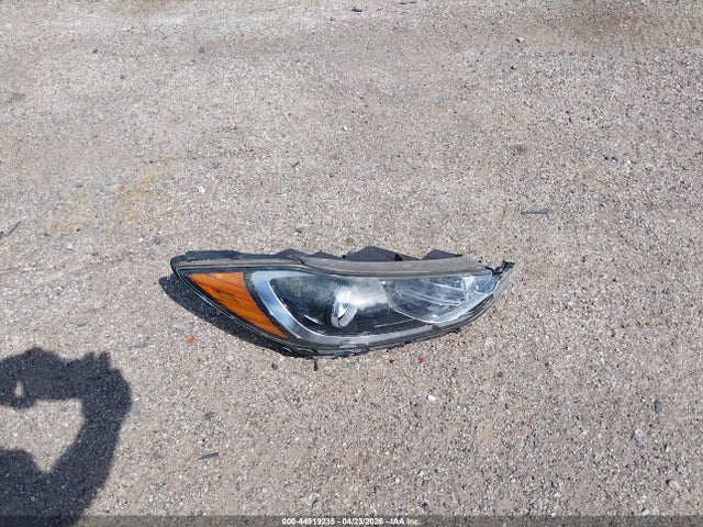 Hyundai ELANTRA Value Edition