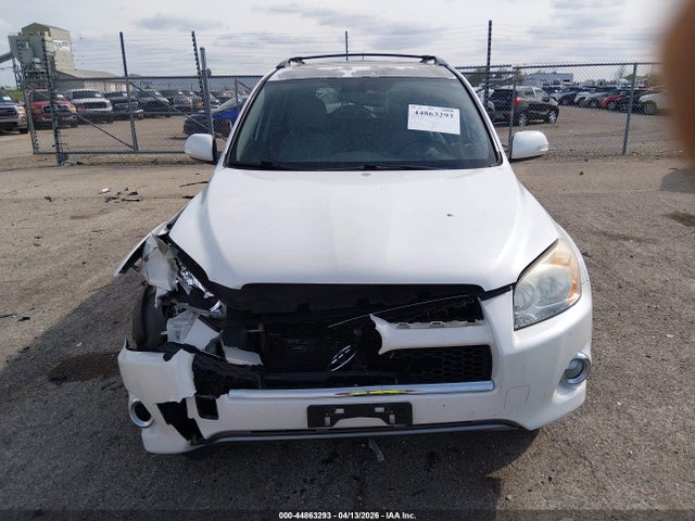 Toyota RAV4 Limited