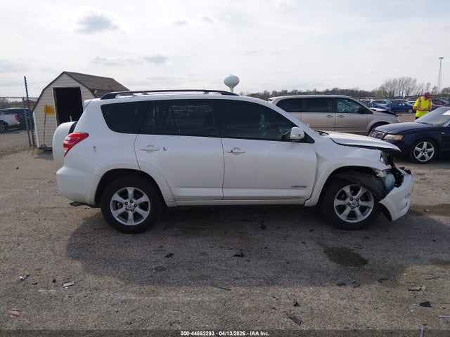 Toyota RAV4 Limited