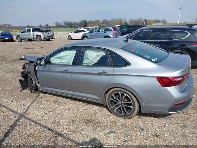 Volkswagen Jetta 1.5t Sport