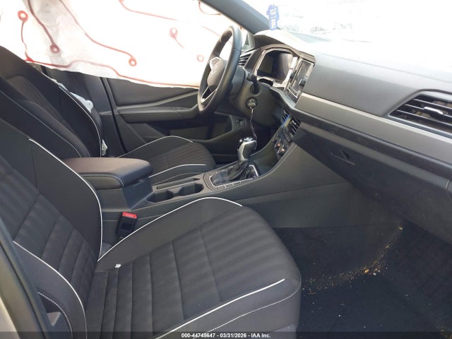 Volkswagen Jetta 1.5t Sport