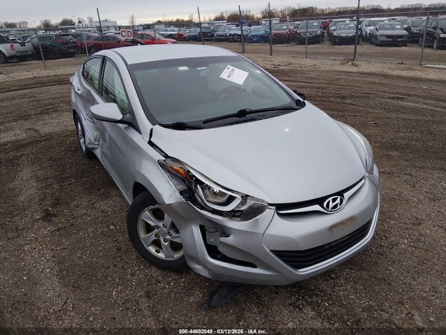 Salvage Hyundai ELANTRA Image