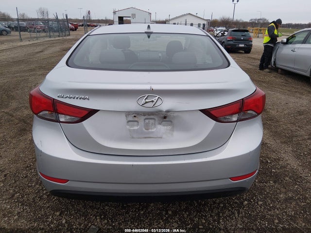 Hyundai ELANTRA Se