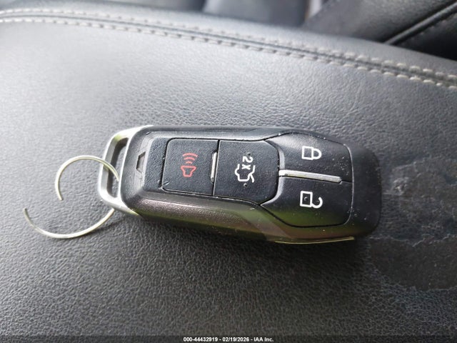 Ford Edge Titanium