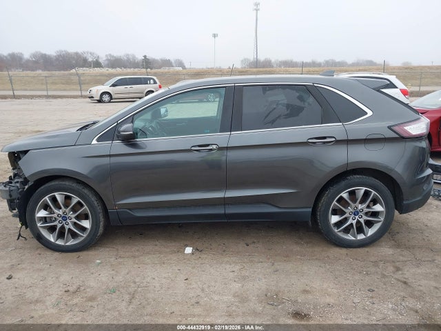 Ford Edge Titanium