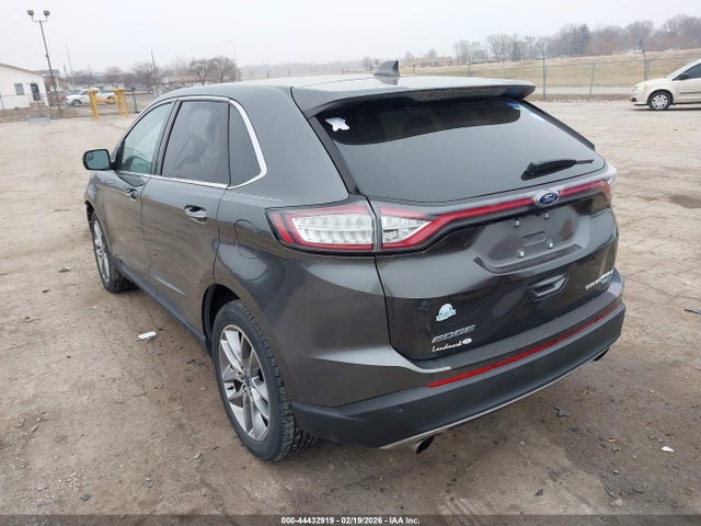 Ford Edge Titanium