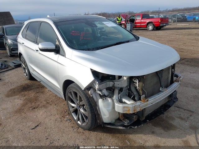 Salvage Ford Edge Image