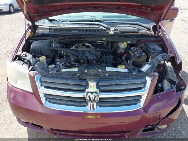Dodge Grand Caravan Sxt