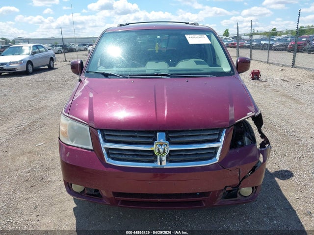 Dodge Grand Caravan Sxt