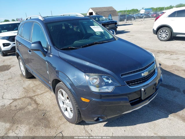 Salvage Chevrolet Captiva Image