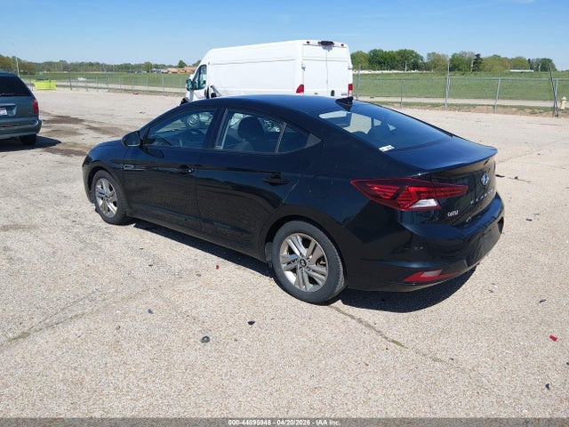 Hyundai ELANTRA Sel