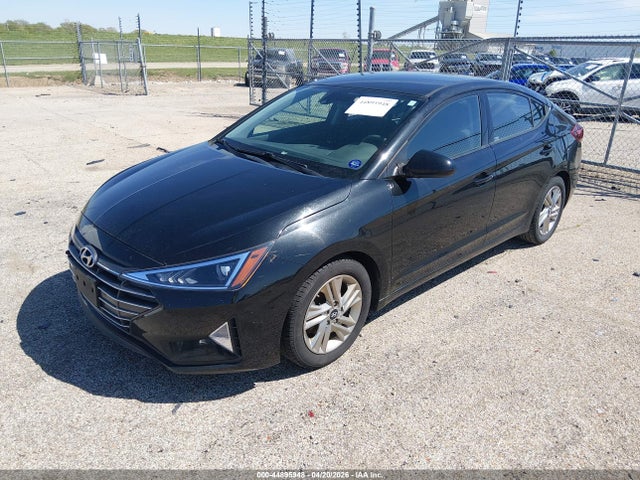 Hyundai ELANTRA Sel
