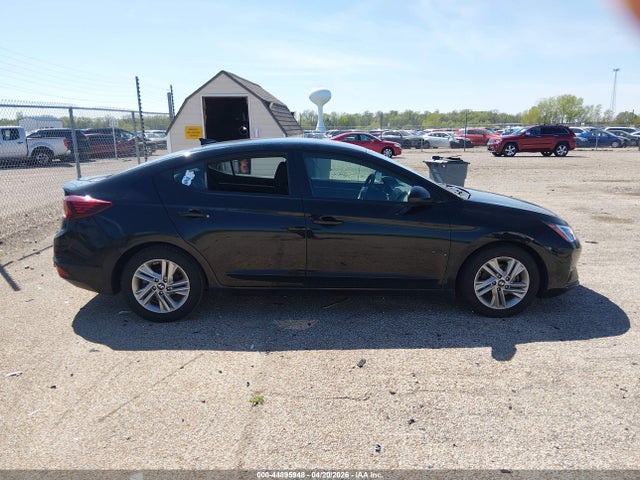 Hyundai ELANTRA Sel