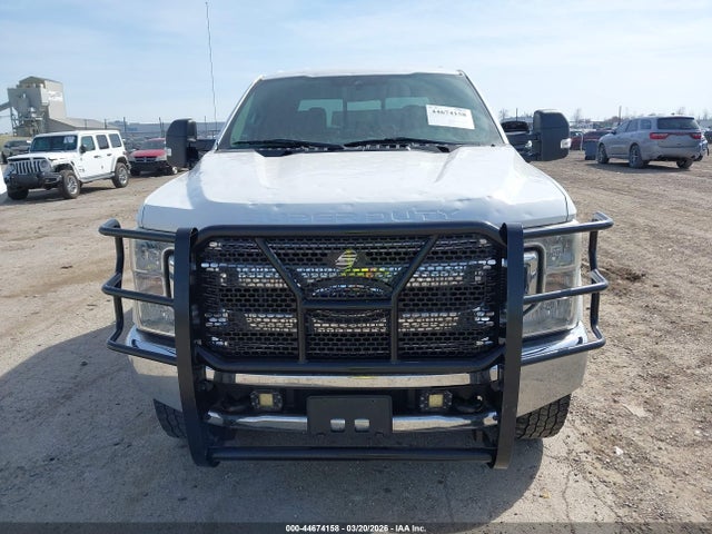Ford F-250 Xl