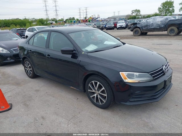 Salvage Volkswagen Jetta Image