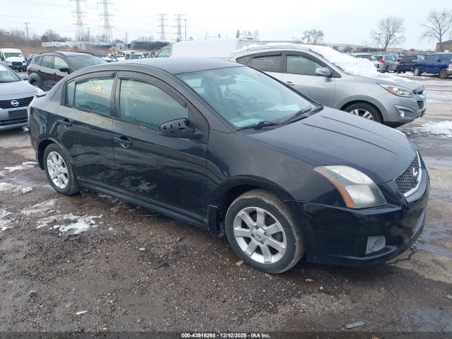 Salvage Nissan Sentra Image