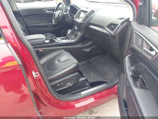 Ford Edge Titanium