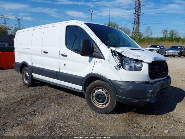 Salvage Ford Transit Image