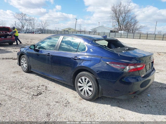 Toyota Camry Le Hybrid