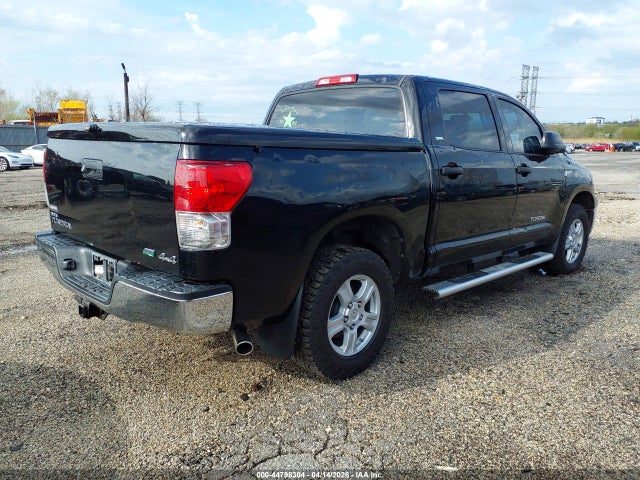 Toyota Tundra Grade 5.7l V8