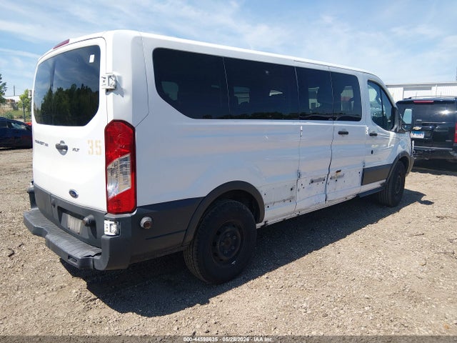 Ford Transit Xlt