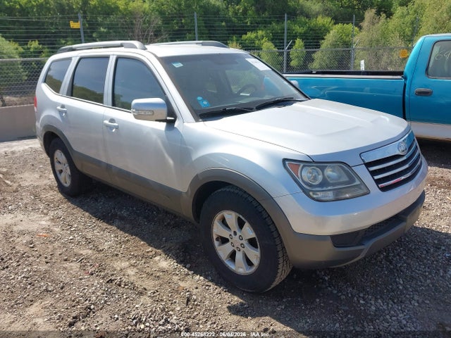 Salvage Kia Borrego Image