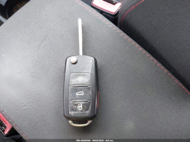 Volkswagen GTI 2-door