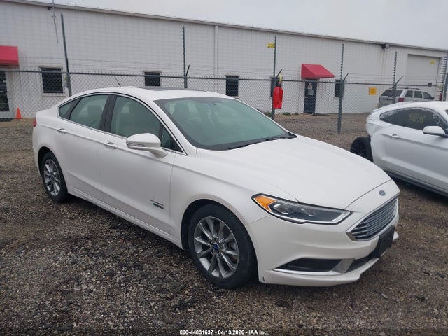 Salvage Ford Fusion Image
