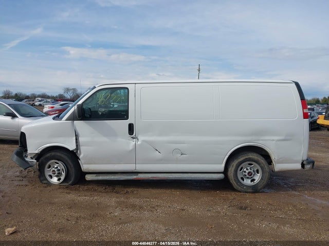 GMC Savana Work Van