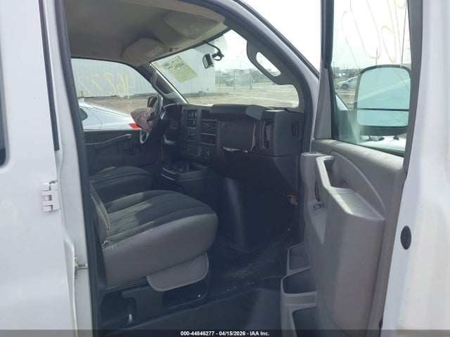 GMC Savana Work Van