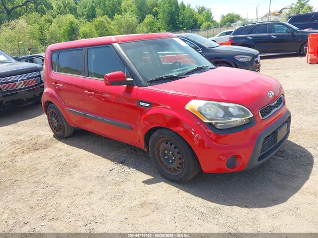 Salvage Kia Soul Image